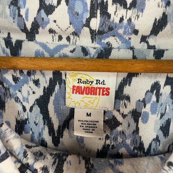 Ruby Rd lightweight pull over hoodie. Multi shades of blue cotton blend. Size M - Picture 3 of 3